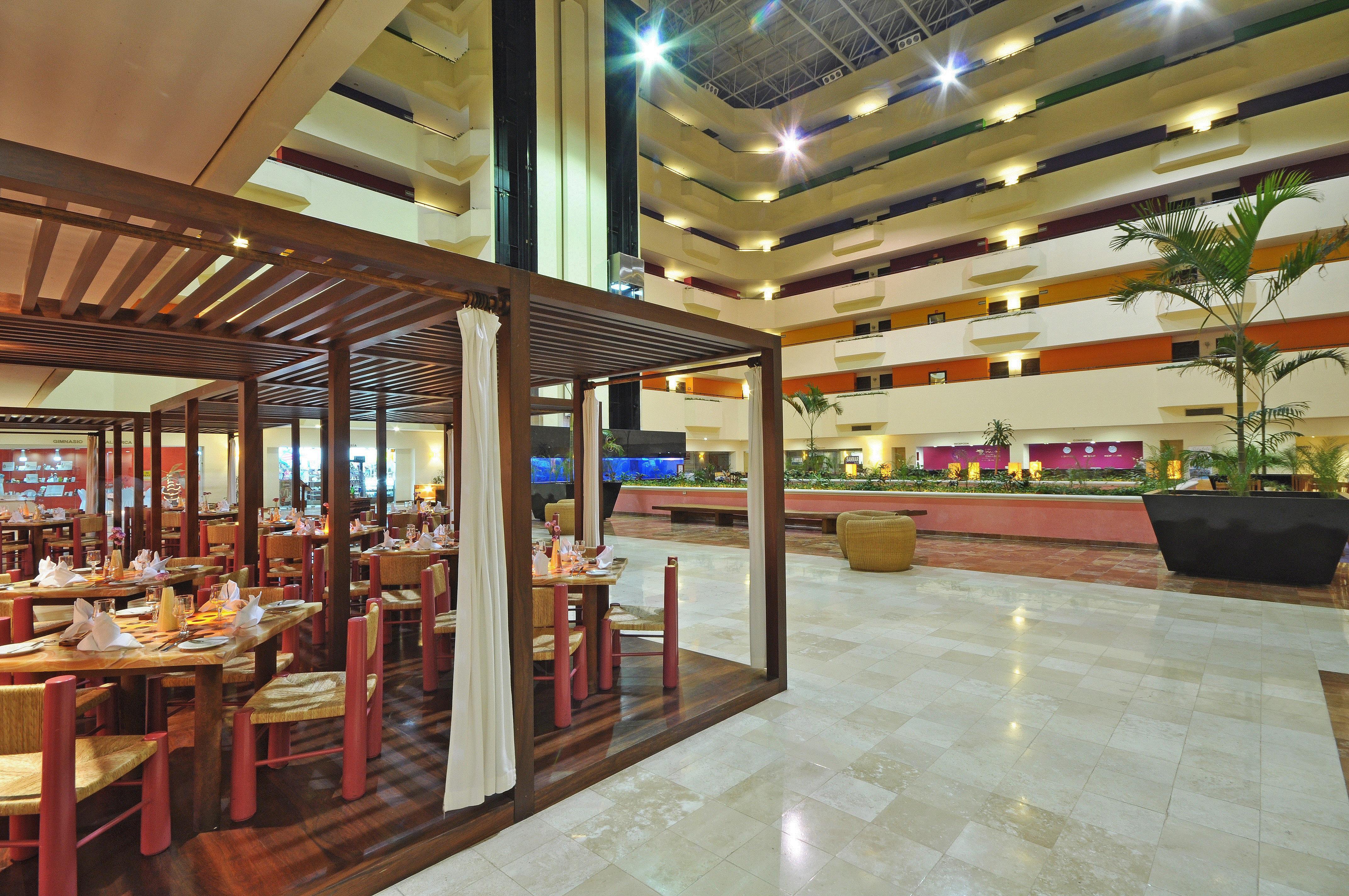 Galeria Plaza Veracruz By Brisas Restaurante foto